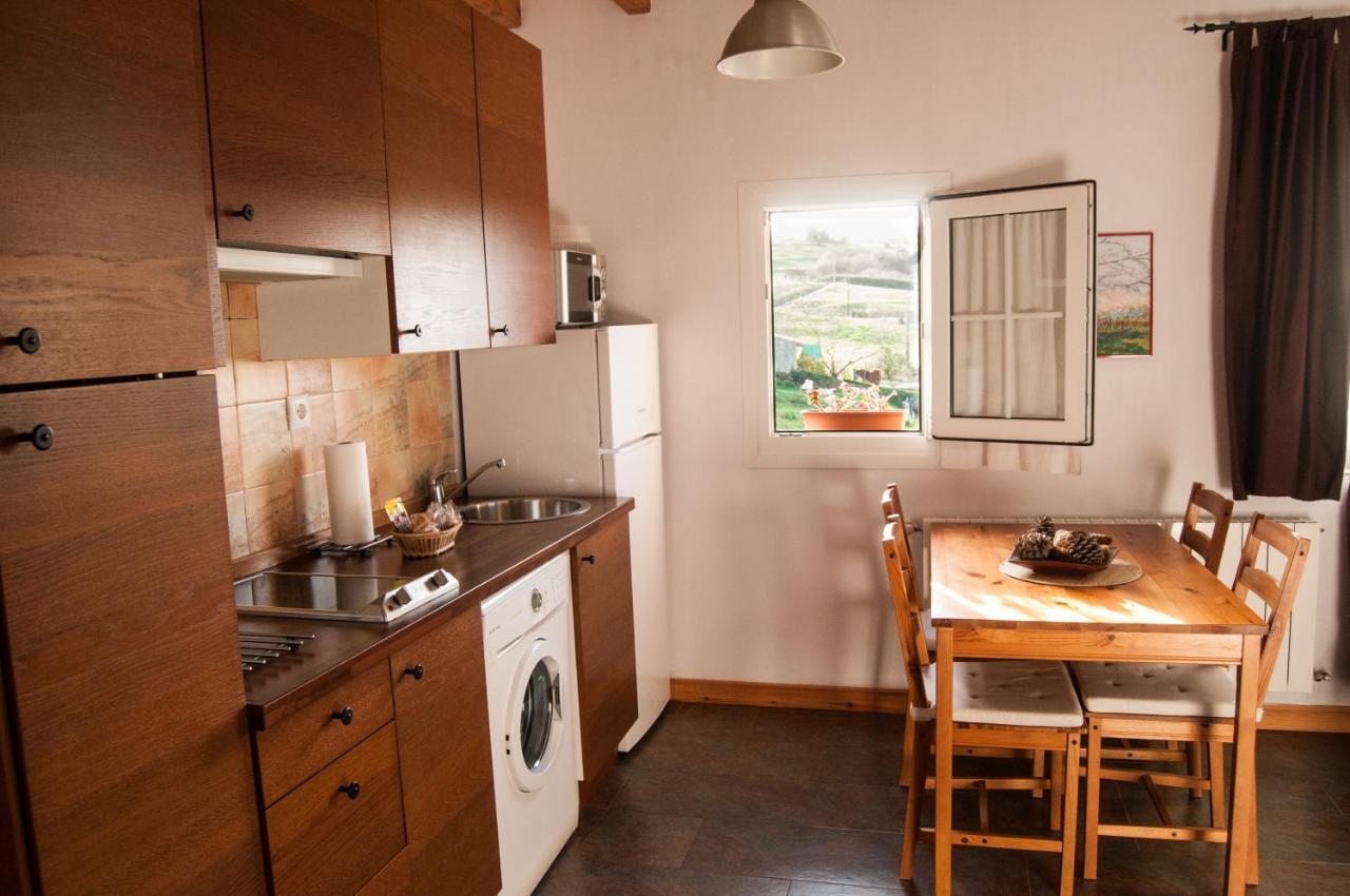Apartamentos Corona 코밀라스 외부 사진